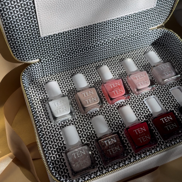 Nail polish gift set hotsell